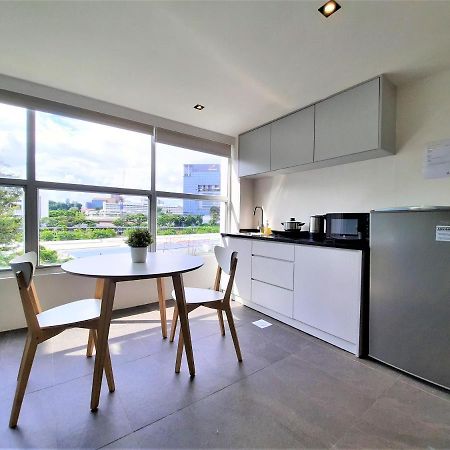 International Service Apartments At Raeburn Park Singapore Buitenkant foto