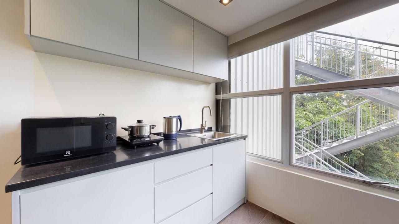 International Service Apartments At Raeburn Park Singapore Buitenkant foto